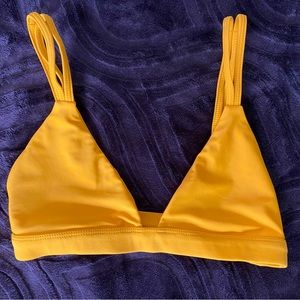 NWOT Benoa Swim Lei Top in Koi